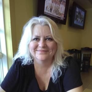 Meet your Posher, Kaye